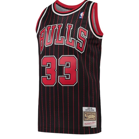 Mitchell & Ness Other - Chicago Bulls Scottie Pippen 1995/96 Hardwood Classics Alternate Swingman Jersey